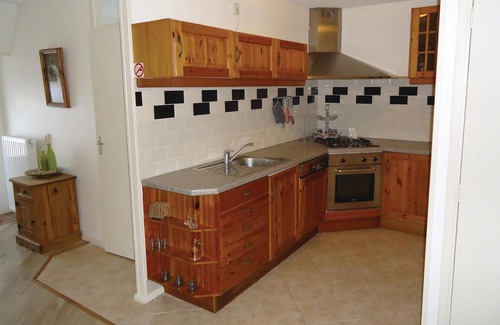 Paesens-Moddergat Apartment | Pet friendly apartment in Paesens