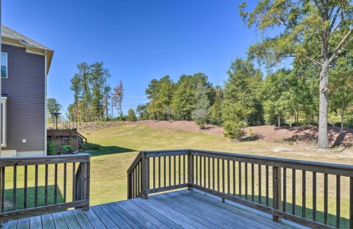 Apex House | Pet-Friendly Apex Home ~10 Mi to Jordan Lake!