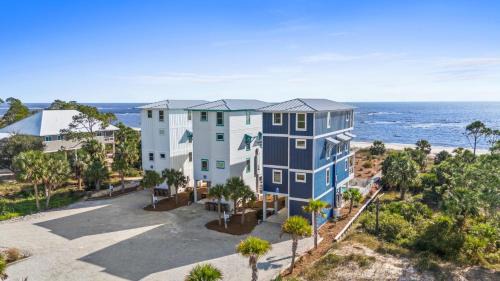 Indian Pass House | Pet Friendly Beach House - Starfish by Panhandle Getaways