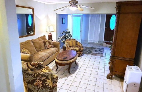 Lower Grand Lagoon House | Pet-Friendly Beach Bungalow 5 Minutes to the Beach