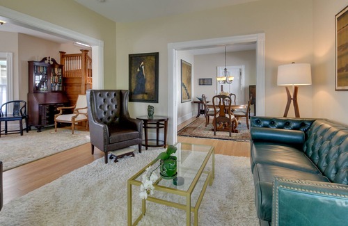 Burlington House | Pet Friendly Burlington House w/ Covered Porch