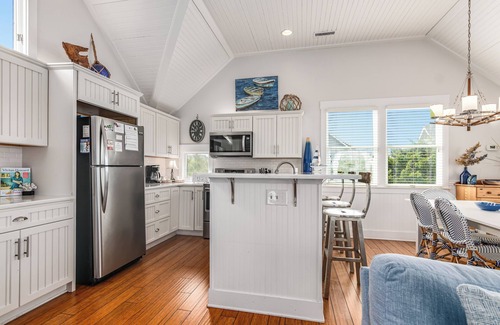 South Beach House | Pet friendly cottage across from beach access, ocean views!
