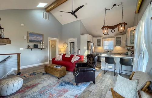 Cape May House | Pet Friendly Carriage House Walkable to Beach