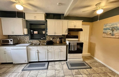 Southeast Pensacola House | Pet friendly, central, fenced yard, 20mi. to beach
