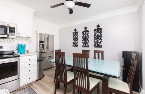 Mount Pleasant Cottage | Pet Friendly, Entire Home, Close to the Beach & Charleston