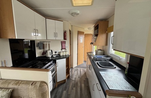 Chapel Saint Leonards Cabin | Pet friendly holiday home on Golden Palm, Skegness