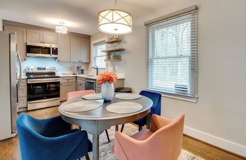 Church Street House | Pet-Friendly Home ~ 6 Mi to Downtown Atlanta!