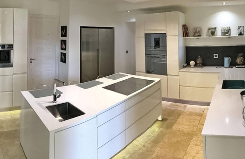 Uchaux House | Pet friendly home in Uchaux