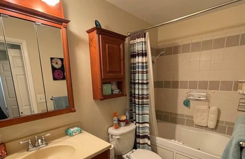 Turnagain House | Pet-Friendly Home w/Fenced Yard Near Airport, Downtown, & Trails