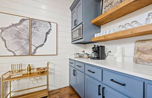 Broken Bow Cabin | Pet-Friendly | Hot Tub | Stargazing Dome | Games