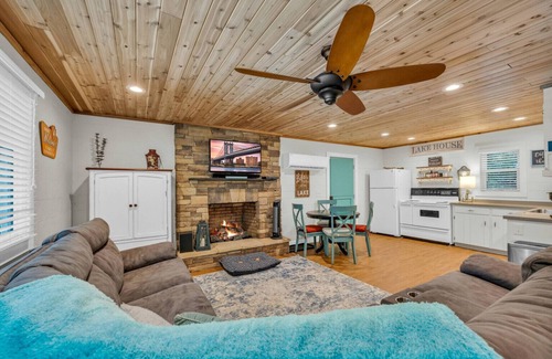 Fair Play House | Pet Friendly Lake House w/Fully Fenced Yard and Fire Pit