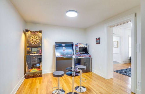 Blair Apartment | Pet-Friendly Lodge w/Game Room & Fireplace