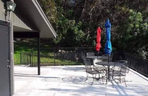 Lakeway House | Pet Friendly- Luxury home- Amazing Views-Lake Travis-25min Downtown Austin