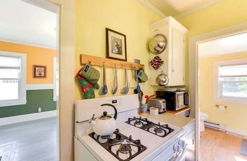 Penobscot Cottage | Pet-Friendly Maine Cottage By Northern Bay