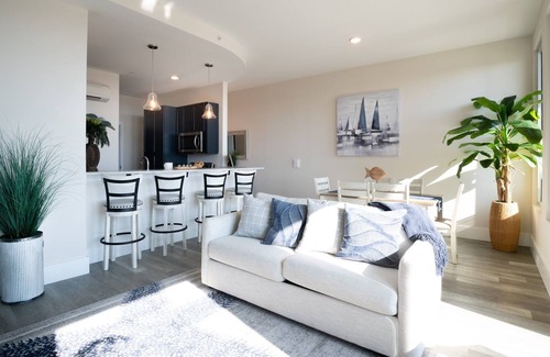 Carolina Beach Condo | Pet Friendly Oceanview - Near Boardwalk