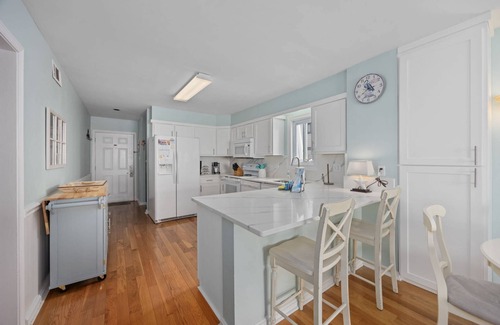 Surfside Beach Condo | Pet Friendly Oceanfront 2BR Corner Unit SP301