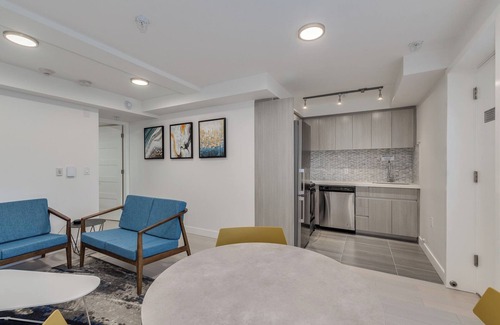 West End Apartment | Pet Friendly One Bedroom@1429 Haro