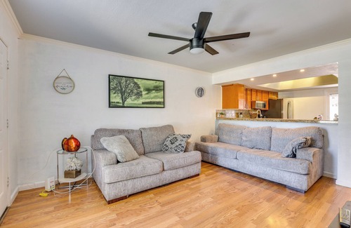 Paradise Valley Village House | Pet-Friendly Phoenix Townhome w/Pool Access!