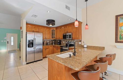 Central Naples House | Pet Friendly Pool Home in River Reach of Naples FL