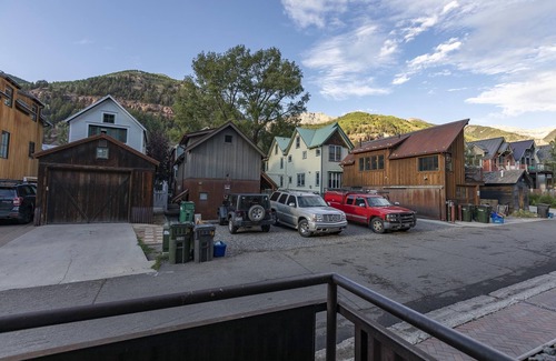 Telluride Condo | Pet-Friendly Private Residence With Concierge, Luxurious Amenities