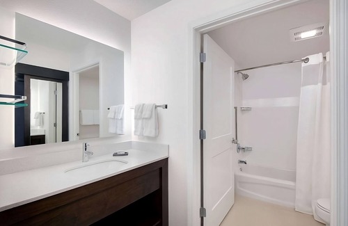 Alpharetta Resort | Pet-friendly Property! Relaxing 2BR Suites with Full Kitchen, Free Breakfast!