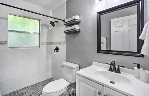 Rio Vista Apartment | Pet-Friendly San Marcos Apt w/ Fenced Yard!