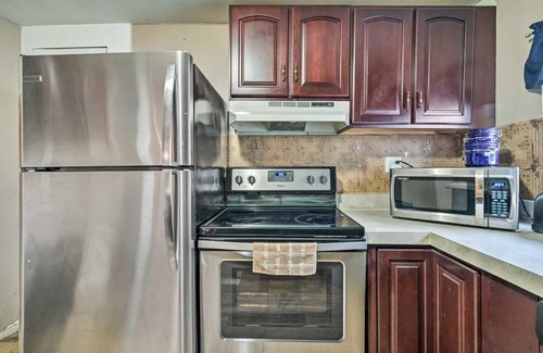 Sharpsburg House | Pet-Friendly Sharpsburg Home - Fenced-In Yard