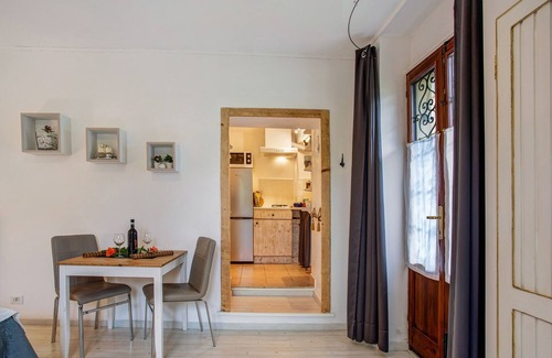 Visgnola Apartment | Pet-friendly Studio Monolocali in Casa con Giardino with A/C, Wi-Fi, Garden & Terrace