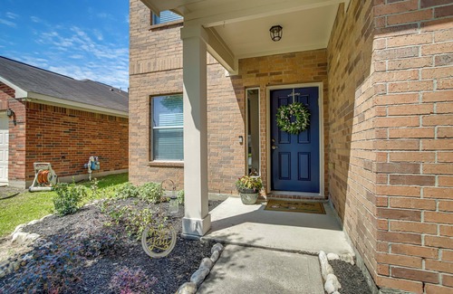 Tomball Cottage | Pet-friendly Tomball Home ~ 8 Mi to Burroughs Park