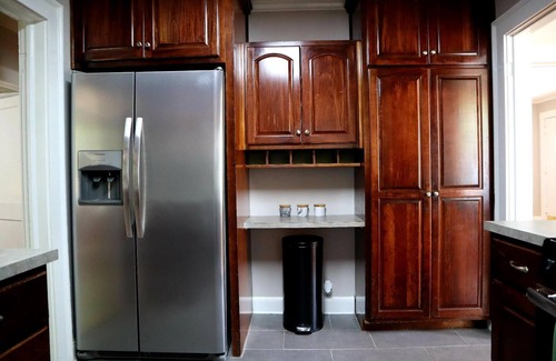 Columbus House | Pet Friendly Tudor Located Just 2 Miles From Uptown Columbus