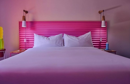 Sonora Sunrise Hotel | Pet Friendly Unit W/Poolside Patio! Close to Mountains and Botanical Garden