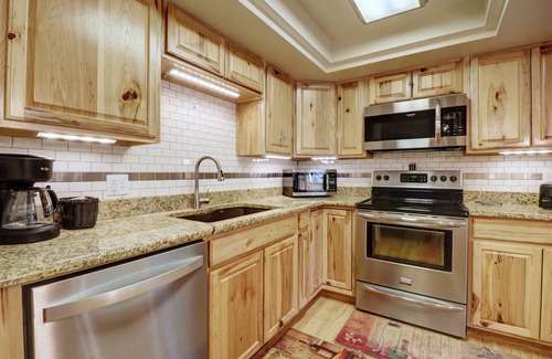 Copper Mountain Village Condo | Pet-friendly Very Spacious One Bedroom Condo! BE108