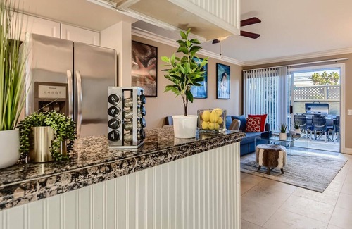 East Side Costa Mesa Condo | Pet/Work Friendly 3BR W/Yard & Free Parking! (0R1)