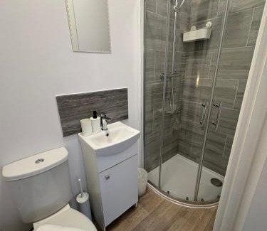 Peterborough Apartment | Peterborough Modern Studio 1
