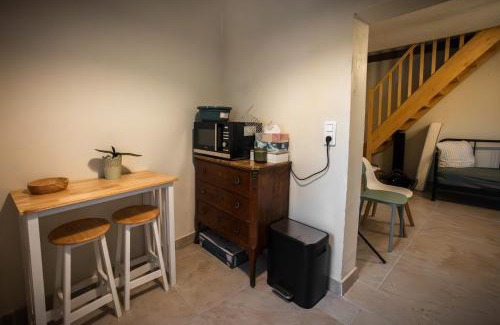 Saint-Christophe-des-Bardes House | Petit Chai au coeur de village
