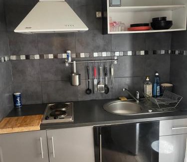 Clermont Ferrand City Centre Apartment | Petit Studio en plein centre