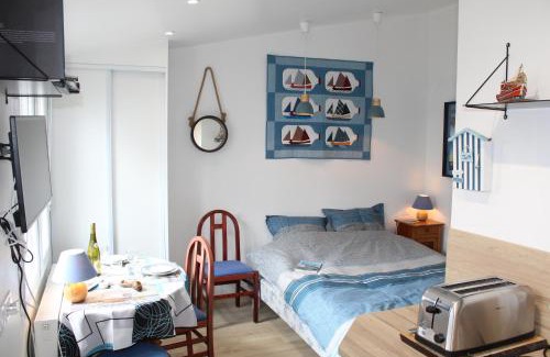 Noirmoutier-en-l'Ile House | Petit studio CYPRÈS du BOIS