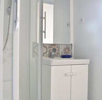 Downtown Apartment | petit studio, Tout équipé, canapé lit
