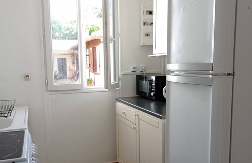 Vieux-Boucau-les-Bains Apartment | Petite Maison de Vacances Indépendante Avec Accès à la Piscine