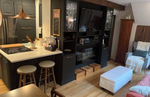 Austin Ski Chalet | Petite Maison au Pied du cap de roc
