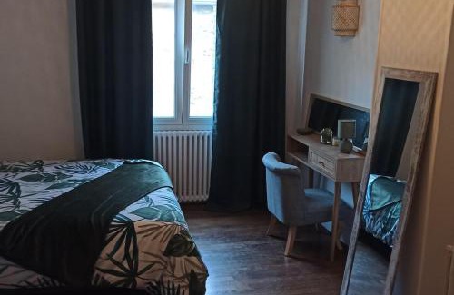 Ducey House | Petite maison de bourg proche A84