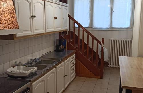 Ducey House | Petite maison de bourg proche A84