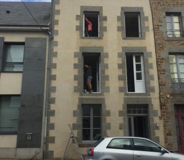 Ernee House | Petite maison de ville ernée centre