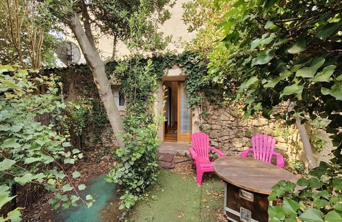 Poussan House | Petite Maisonnette Indépendante sur Terrain Ombrage Proximite Plage