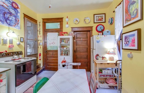 Lockeland Springs House | Petite Vintage Charmer - Trendy East Nashville