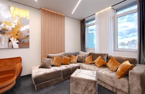 Shevchenkivs'kyi District Apartment | Petrovdom Apartments 18-196 in RC Manhattan City,Beresteiskyi 11