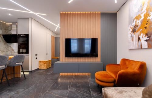 Shevchenkivs'kyi District Apartment | Petrovdom Apartments 18-196 in RC Manhattan City,Beresteiskyi 11