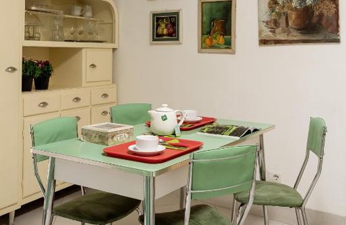 Historical Center Bed & Breakfast | Petrucci Garden B&B