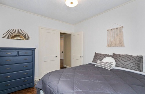 Tower Homes House | Pets Welcome Cozy Home in Waldo Walkable