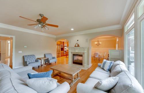 Sandy Springs House | Pets Welcome! Spacious ATL Area Retreat with Deck